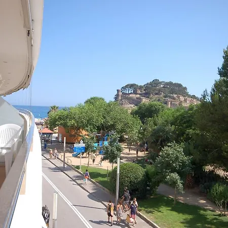 Lets Holidays Ancora Apartment *