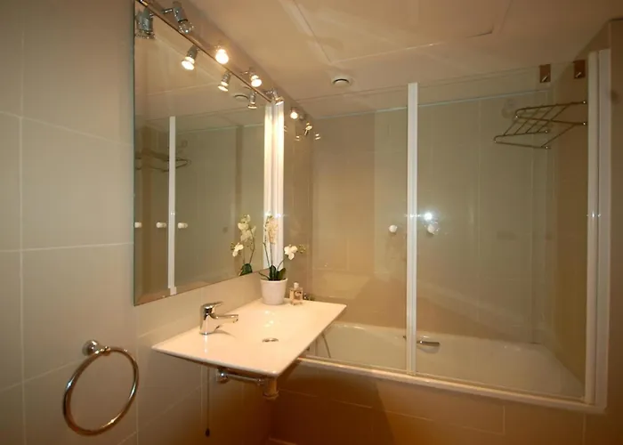 Apartamento Lets Holidays Excellent Apartment Next Beach Tossa de Mar